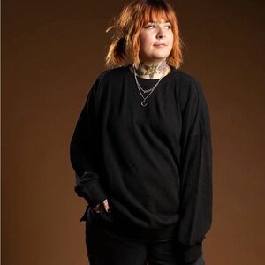 Girrlscout Dylan Thermal Crewneck